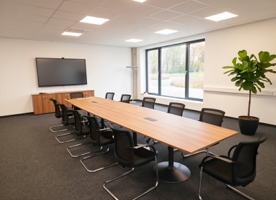 Besprechungstisch Konferenztisch Sonderbau