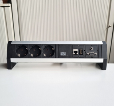 Tischsteckdose von Bachmann mit 3 Schukosteckdosen, CAT6, HDMI und VGA Anschluß