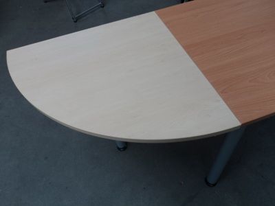 Anbauplatte für Schreibtisch in Viertelkreisform