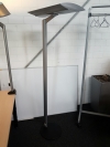 Stehleuchte für Büro