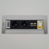 Klapptisch mit Chromgestell auf Rollen und Tischsteckdose