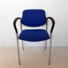 2 Besucherstühle ST mit Chromgestell und Armlehnen Polster in schwarz und blau