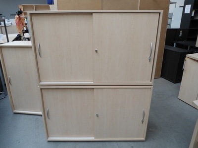 Schiebetürenschrank   XP 4 Ordnerhöhen  Modul 120 cm breit