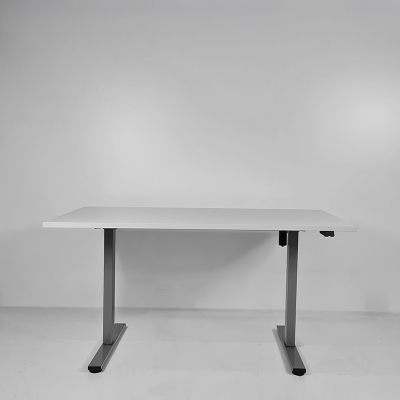 Steh-Sitz-Schreibtisch KNG 111 - die Lösung für kleine Tische